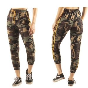 NEW! Woman Camo Varsity Stripe Jogger Size L